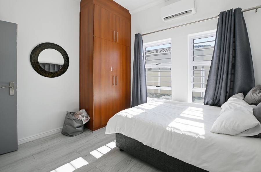  Bedroom Property for Sale in Parklands Western Cape